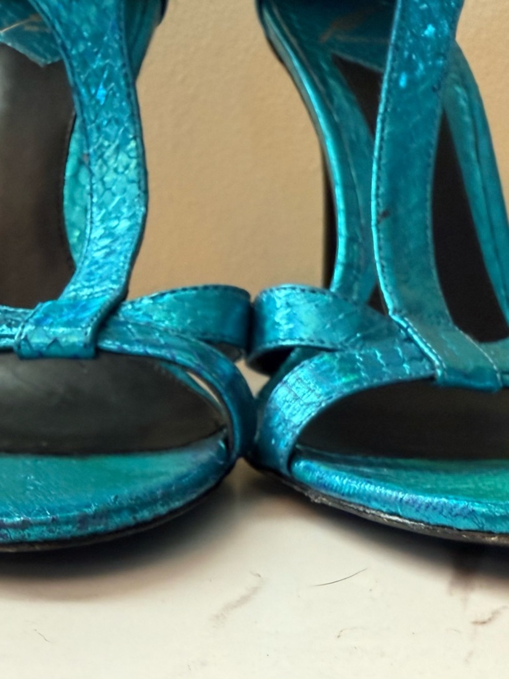 Brian Atwood Laetitia Turquoise Metallic Strappy Stiletto Sandals, GUC, Size 8 - Picture 6 of 14